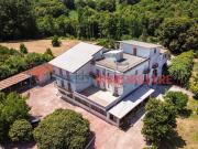 Locale in vendita di 1600 m² in Via Colle Mazzone, 8