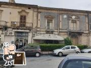 Locale in vendita di 160 m² in Via Callipoli, 244