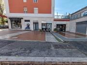 Locale in vendita di 160 m² in Via Carlo Arturo Jemolo, 139 Locale in vendita di 160 m² in Via Carlo Arturo Jemolo, 139