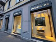 Locale in vendita di 160 m² in Via Gerolamo Tiraboschi