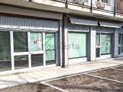 Locale in vendita di 160 m² in Via Parona