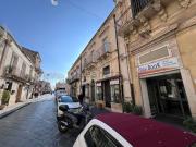 Locale in vendita di 161 m² in Corso Vittorio Emanuele, 121