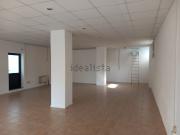 Locale in vendita di 161 m² in Via Andrea Rivasi, 42