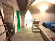 Locale in vendita di 161 m² in Via Filomarini