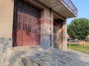 Locale in vendita di 162 m² in Via Colpastore, 5