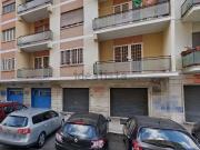 Locale in vendita di 162 m² in Via Aquilonia
