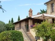 Locale in vendita di 1700 m²