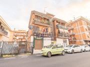 Locale in vendita di 174 m² in Via del Fosso di Santa...