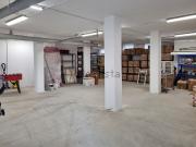 Locale in vendita di 175 m² in Via Bellinzona, 16