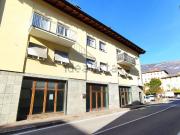 Locale in vendita di 175 m² in Via G. B. Graziadei, 6