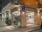 Locale in vendita di 175 m² in Via Toscana, 82