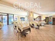 Locale in vendita di 177 m² in Via Angioy, 59