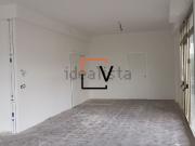 Locale in vendita di 180 m² in Via G. Leopardi