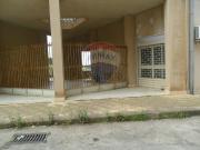 Locale in vendita di 180 m² in Via Raffaello, 33 Locale in vendita di 180 m² in Via Raffaello, 33