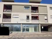 Locale in vendita di 188 m² in Via Lionello Levi Sandri, 5