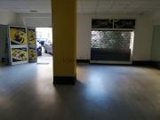 Locale in vendita di 195 m² in Via dei Cluniacensi, 40
