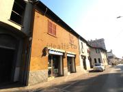 Locale in vendita di 196 m² in Via Ansperto da Biassono, 10