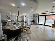 Locale in vendita di 198 m² in Via Arigni, 127