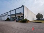 Locale in vendita di 1990 m² in Strada Provinciale 3