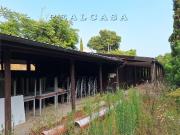 Locale in vendita di 2000 m²