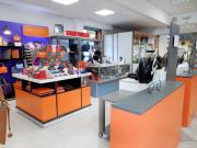 Locale in vendita di 200 m²