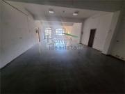 Locale in vendita di 200 m²