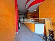 Locale in vendita di 200 m² in Via Aurelia Nord