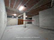 Locale in vendita di 200 m² in Via Clemente Comella, 2