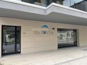 Locale in vendita di 200 m² in Via G. Suardi, 30