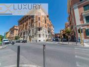 Locale in vendita di 200 m² in Via Lorenzo il Magnifico