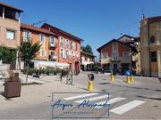 Locale in vendita di 200 m² in Via Maria Teresa Fornasio, 1