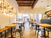 Locale in vendita di 200 m² in Via Sant&apos Isaia