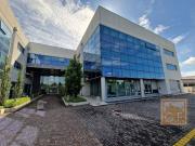 Locale in vendita di 206 m² in Via le Canevare, 44