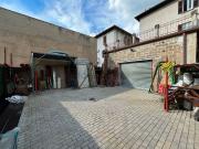 Locale in vendita di 208 m² in Corso Dante Alighieri, 27