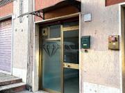 Locale in vendita di 20 m² in Via Giuturna