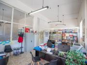 Locale in vendita di 215 m² in Via Giacomo Puccini