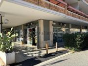 Locale in vendita di 216 m² in Via Benedetto Croce, 75