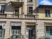 Locale in vendita di 216 m² in Via Pietro Borsieri, 30