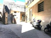 Locale in vendita di 216 m² in Via Transito, 14