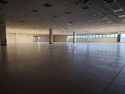 Locale in vendita di 2200 m² in Strada Statale 62