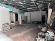 Locale in vendita di 220 m² in Via Carlo Sereni, 19