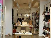 Locale in vendita di 220 m² in Via Nazionale, 63