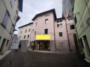 Locale in vendita di 229 m² in Via San Maria, 8