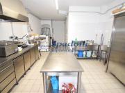 Locale in vendita di 230 m²