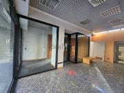 Locale in vendita di 230 m² in Viale Umbria, 52