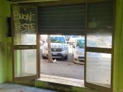 Locale in vendita di 23 m² in Via Paola Falconieri, 95