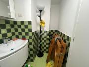 Locale in vendita di 24 m² in Via Giovanni Giolitti