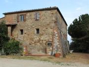 Locale in vendita di 2500 m²
