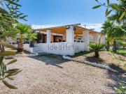 Locale in vendita di 250 m² in Contrada Cozzana, 436