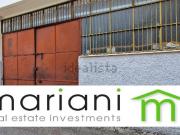 Locale in vendita di 250 m² in Via Anagnina, 102